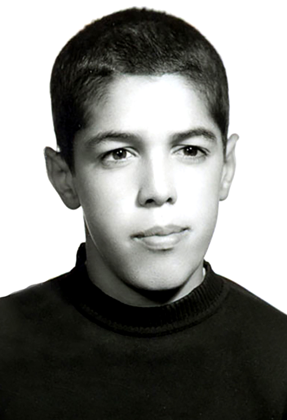 تصویر شهید ابراهیم هادی در نوجوانی اش