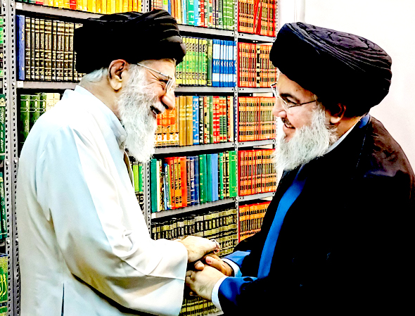 عکس شهید سید حسن نصرالله و امام خامنه ای